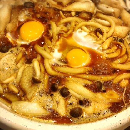 味噌煮込みうどんは赤味噌に限る！(愛知県民)
スープがとても美味しかったです！